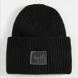 Herschel Supply Company Black Ribbed Knit Beanie Hat with Logo NWT